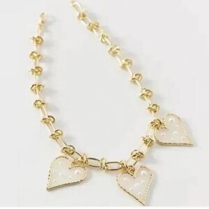 Urban Outfitters Three Heart
Choker Necklace Gold Tone